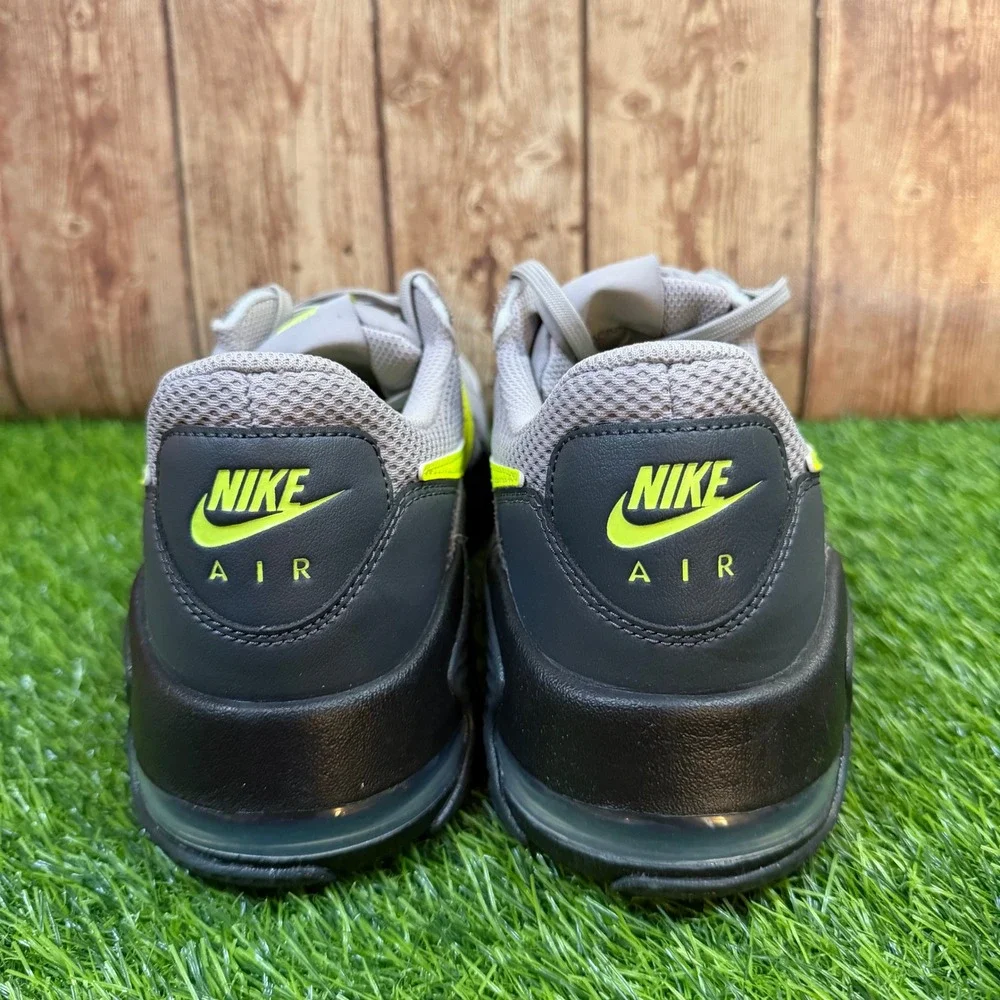 Nike Air Max Excee Sneakers Mens size 9 Atmosphere Grey Neon Yellow Athletic